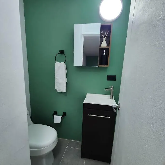Loft With Bathtub In Laureles Apartment Medellin