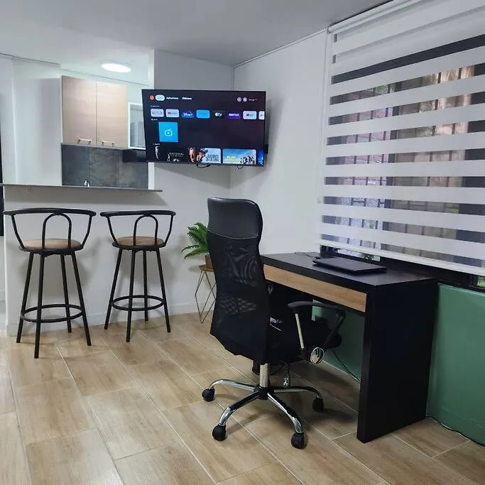 Loft With Bathtub In Laureles Apartment Medellin